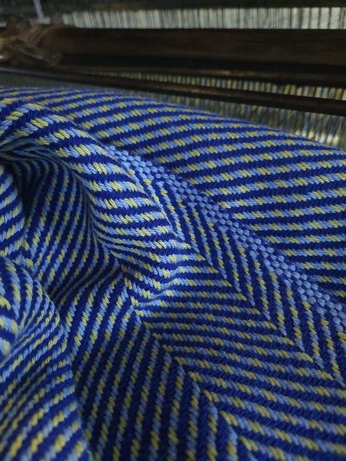 Lemon Chiffon and Sky Blue warp with Royal Blue Weft, Only One Woven with this weft