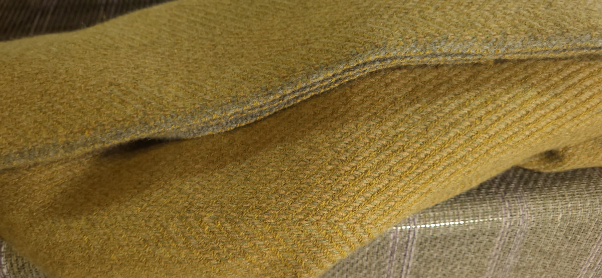 Yellowstone Autumn Lambswool Blanket