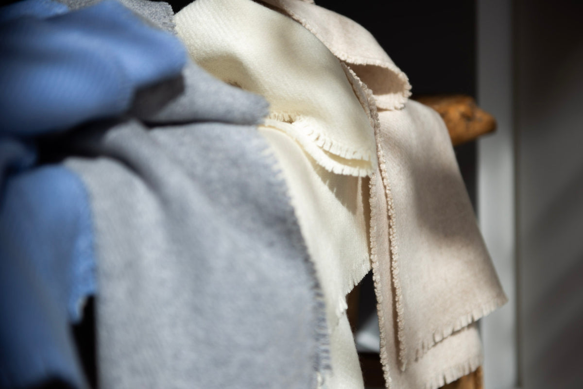Cream Superfine Geelong Merino Lambswool Scarf